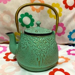 Classic Japanese Teapot